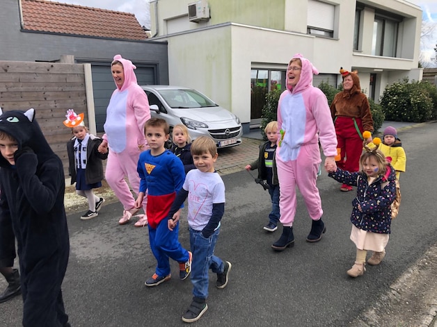 Carnaval bij basisschool De Kleine Prins in Kluizen.