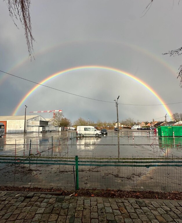 Dubbele regenboog in Putte.