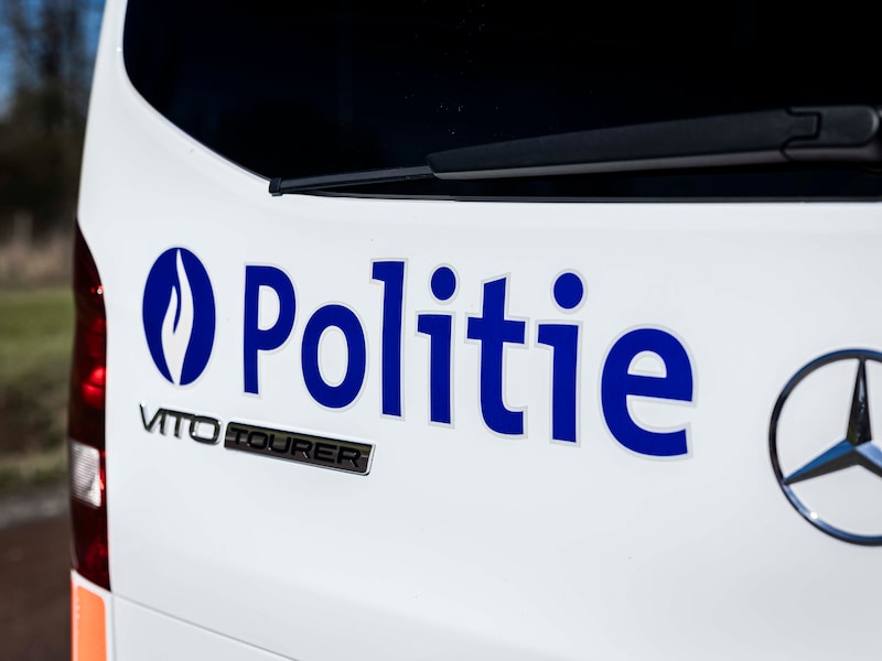 Quad botst tegen boompje en kantelt in Tongeren-Borgloon: twee vrouwen naar ziekenhuis