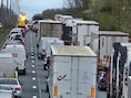 Ongeval op de E40 met vijf wagens in Wetteren zorgt voor heel wat hinder richting Brussel