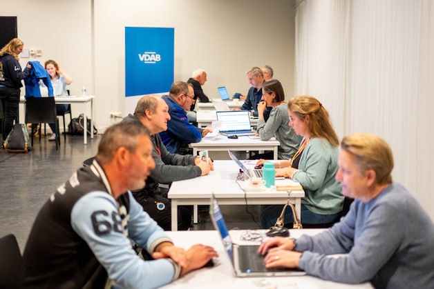 “Maandag start ik al met mijn nieuwe job”: VDAB organiseert ...