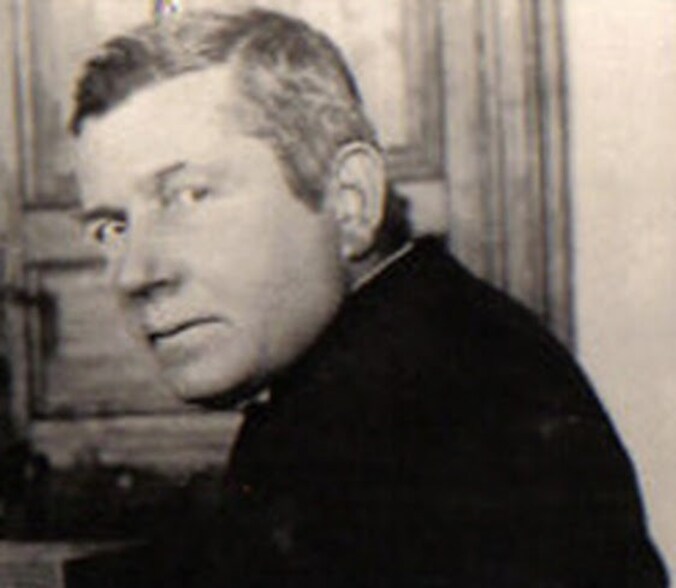 Loksbergen eert priester August Cuppens.
