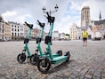 Van gratis rittenkaarten tot deelwagens: Mechelen brengt deelmobiliteit nu ook in drie andere sociale wijken dichter bij de huurders