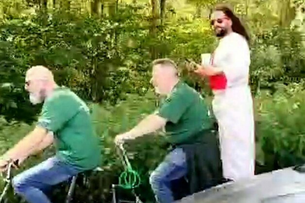 Een van de festivalgangers kwam verkleed als Jezus naar Graspop.