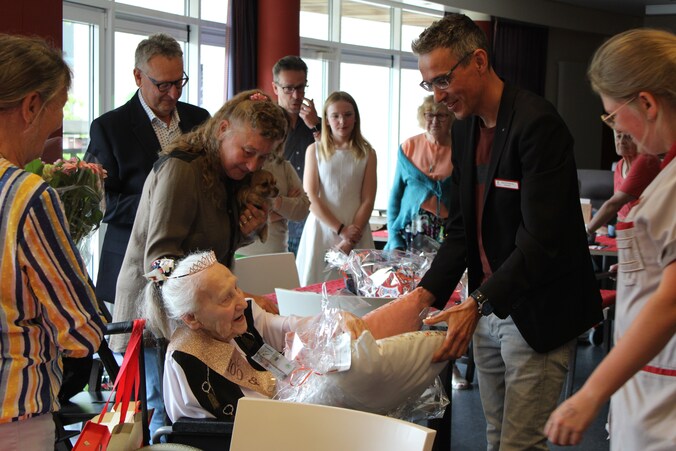 Anna De Paepe werd gevierd in het woonzorgcentrum.