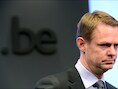 Hendrik Bogaert (CD&amp;V) stelde voor om de loonkostenhandicap weg te werken via de index. "Gepruts in de marge", aldus het ACV.