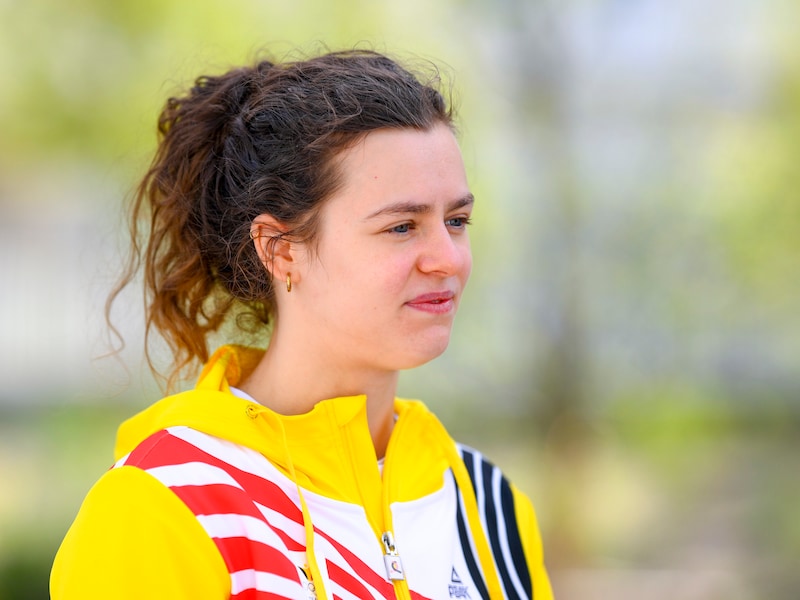 Drama voor Nina Sterckx met drie nulpogingen op WK gewichtheffen: “Olympisch ticket blijft wel haalbaar”