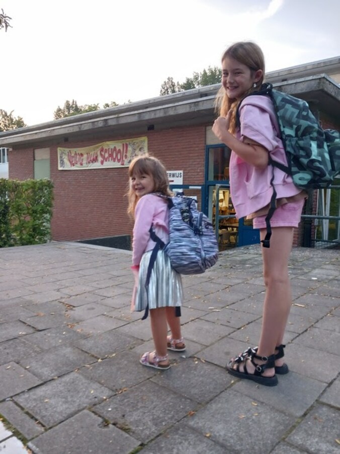 Hailey en Zoë.