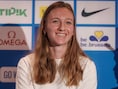 “Ik ben en blijf gewoon Femke en dat is prima zo”: hordeloopster Femke Bol kan 24ste zege op rij pakken in Diamond League