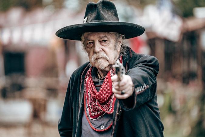 Sheriff William (82), voor het leven benoemd door zijn cowboy-vrienden in het Vlaamse westernstadje El Paso.