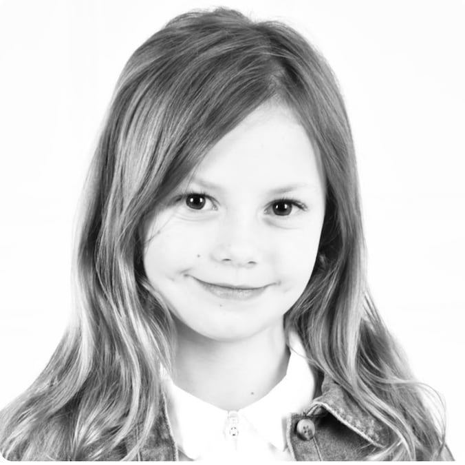 Lily (8) uit Oostende staat in finale van Top Model Belgium Kids