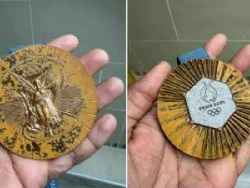 Het blijft beroeren: al meer dan 100 olympiërs stuurden verroeste medaille terug, drie kopstukken ontslagen door debacle 