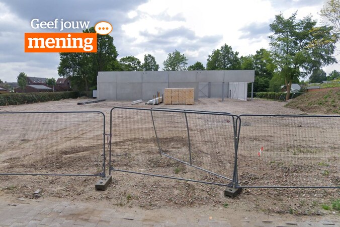 Momenteel liggen de werken voor de nieuwe OKay-supermarkt in Vorselaar stil.