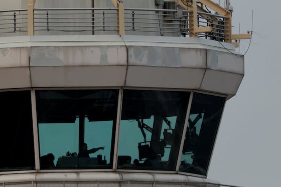 De luchtverkeerstoren op Ronald Reagan Washington National Airport