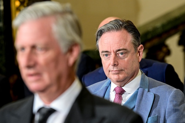 Het bizarre huwelijk tussen koning Filip en De Wever dat “wonderwel ...
