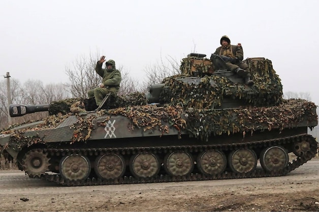 Russian soldiers in the Russian city of Kursk.