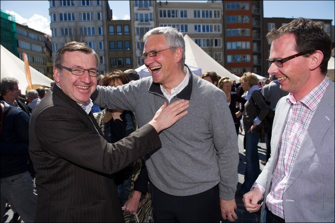 Huidig federaal CD&amp;V-vicepremier Steven Vanackere en Vlaams minister-president Krist Peeters (archieffoto).