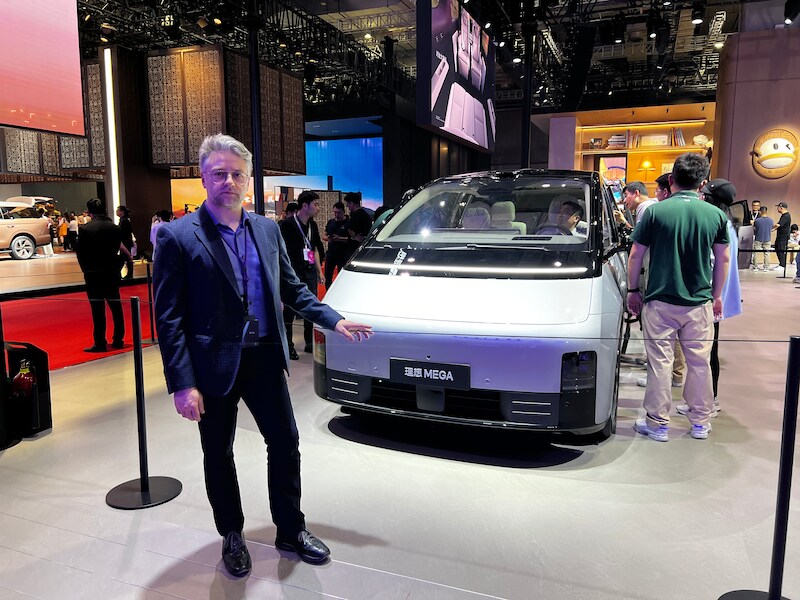 Mobiliteitsexpert Brecht Vanhaelewyn op het Autosalon van Shanghai 2025