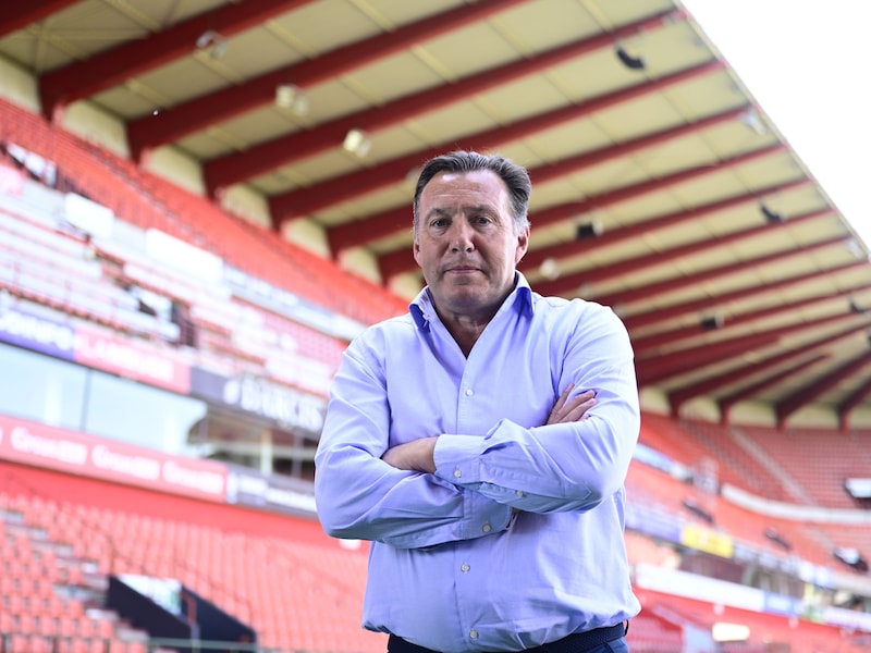 “Ik herkende mijn club niet meer”: Marc Wilmots realistisch (en voorzichtig ambitieus) bij voorstelling als sportief directeur Standard