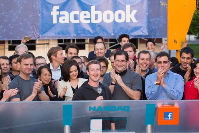 CEO Mark Zuckerberg en zijn team in het hoofdkwartier in Californië.