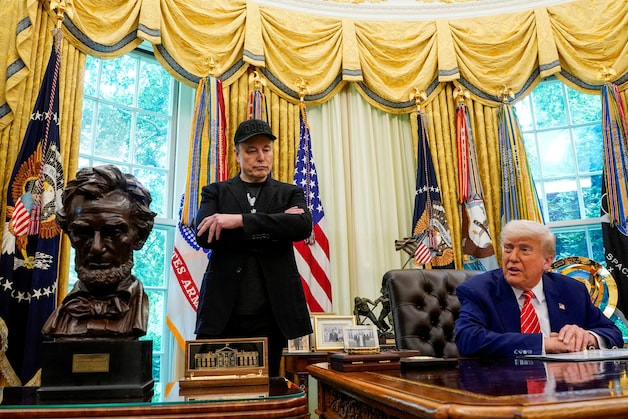 Het persmoment waarin het afscheid van Musk werd aangekondigd