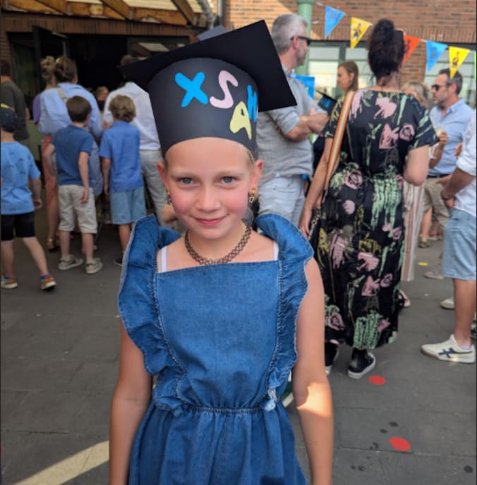 Xsahannah Mary neemt afscheid van basisschool int-Godelieve in Lennik