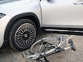 Fietser (21) met glas te veel op gewond aan hoofd na botsing met auto