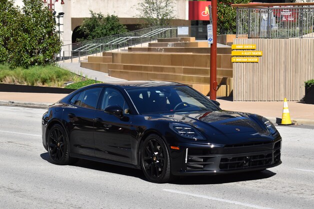 Een Porsche Panamera