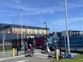Activisten blokkeren poort bij datacentrum Microsoft in Nederland