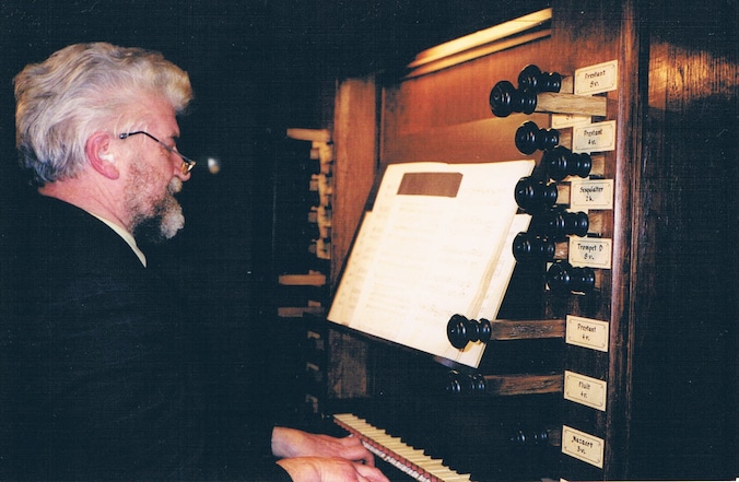 In maart 1963 werd Hugo aangesteld tot organist van de Sint-Germanuskerk in Tienen.