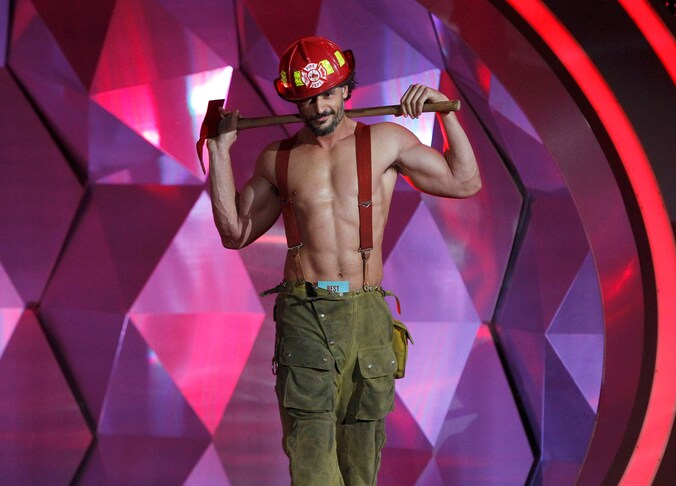 Joe Manganiello heeft de 'Ab-hancer' niet nodig