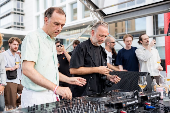2manydjs zetten Gent op stelten ter ere van 70j Martino.