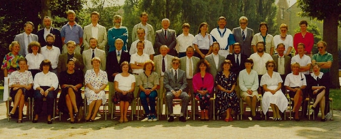 Een foto uit de oude doos van de leerlingen van het Koninklijk Atheneum in Halle.