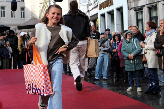 Herfsthopping modeshow in Halle