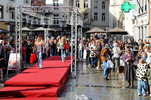 Herfsthopping modeshow in Halle