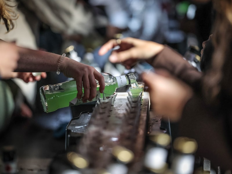 Hasselt maakt zich op voor Jeneverfeesten: volg hier al het nieuws uit Limburg