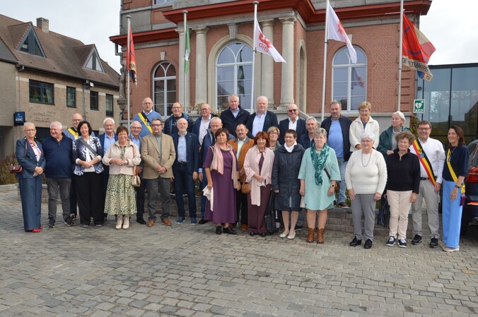De zeventigjarigen van Hooglede werden ontvangen op het gemeentehuis