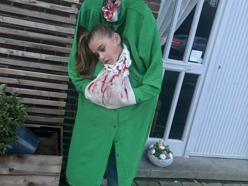 Rozalie uit Diest maakt indruk met zelfgemaakt griezelkostuum