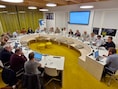 Gemeenteraad Staden buigt zich donderdag over steun voor drie overdekte padelvelden