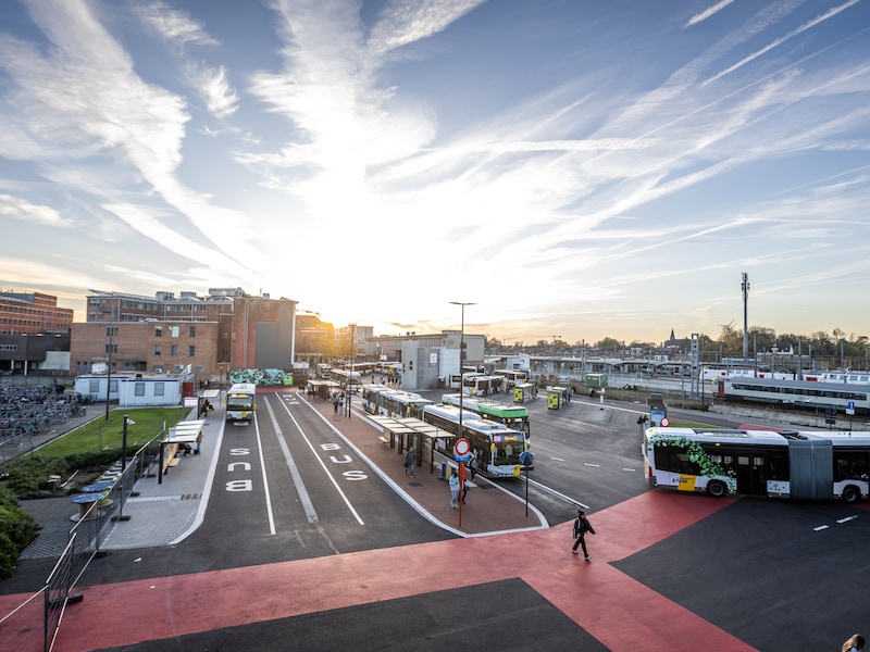 Drie weekends geen treinen tussen Hasselt en Genk door spoorwerken, ook hinder in Alken