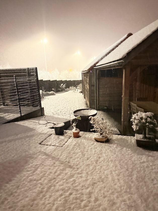 Ook in Nukerke viel vannacht de eerste sneeuw van het najaar.