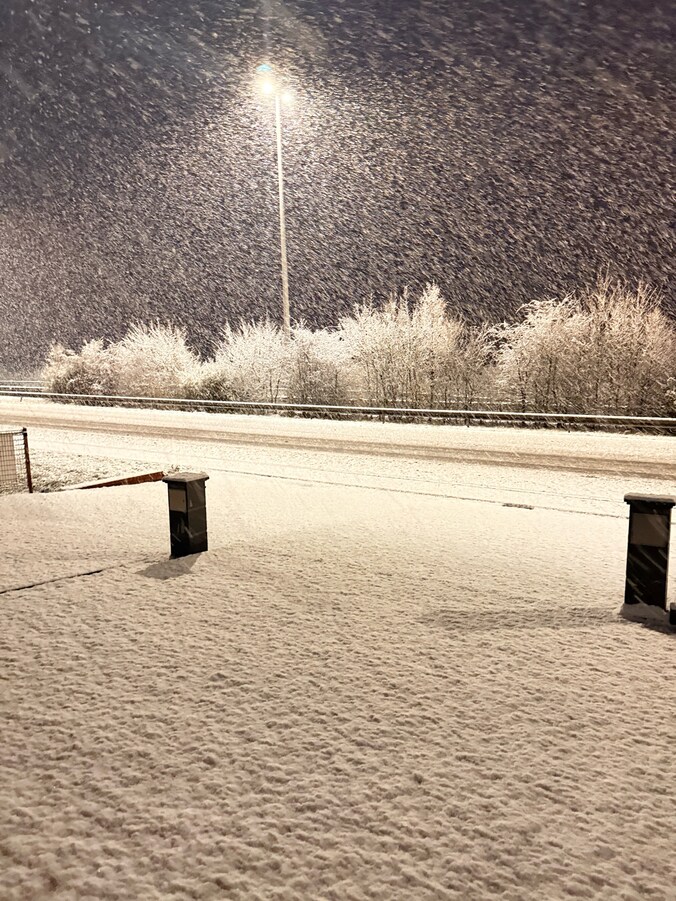 Ook in Nukerke viel vannacht de eerste sneeuw van het najaar.