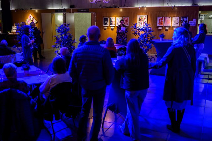 Fotografe Wendy Leyten opent bekroonde expo ‘Flower Wisdom’ in Herentals  