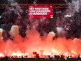 Nadat ze met vuurwerkmuur match tegen Groningen stillegden: Ajax sluit vakken van harde kern in klassieker tegen Feyenoord