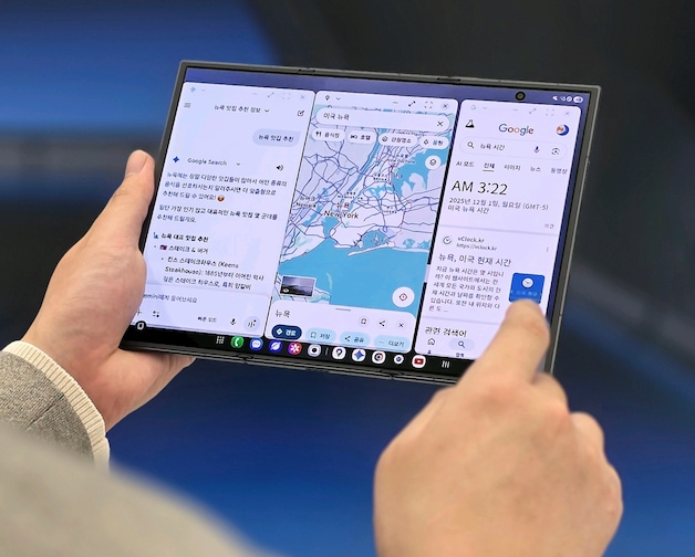 Op het binnenscherm van de Samsung Galaxy Z TriFold kan je tot drie apps naast elkaar gebruiken.