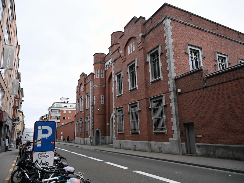 Trio dat drugs over gevangenismuur in Leuven probeert te smijten, zit nu zelf in de cel