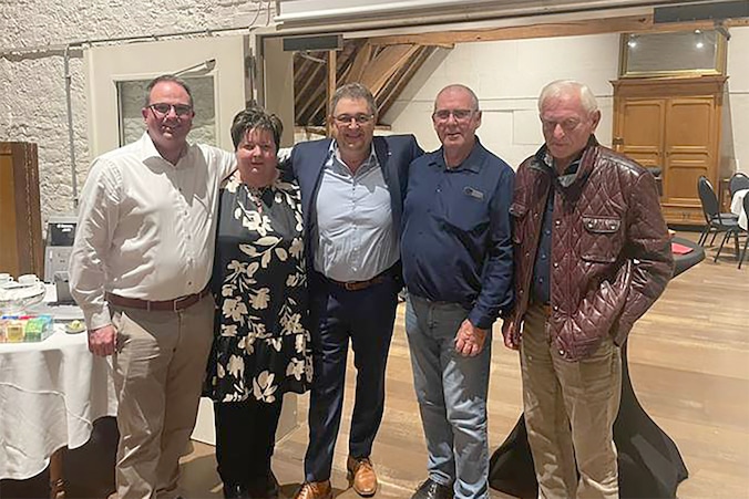 Het dagelijks bestuur van Open VLD Regio Diest-Aarschot-Haacht:Jurgen Vervaeck, Karin Derua, Patrick Vandijck, Eddy Renard en Paul Dams