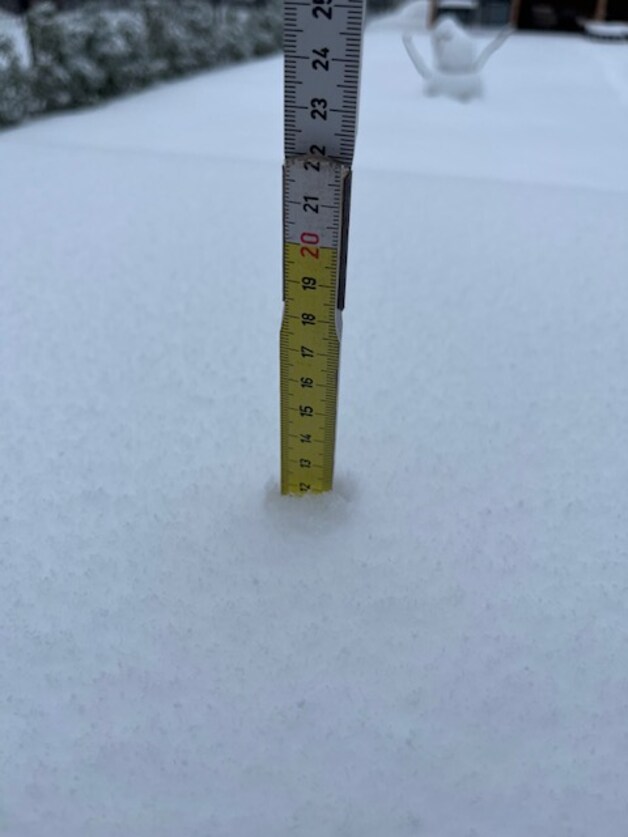 Sneeuwbeelden in Halle-Zoersel.