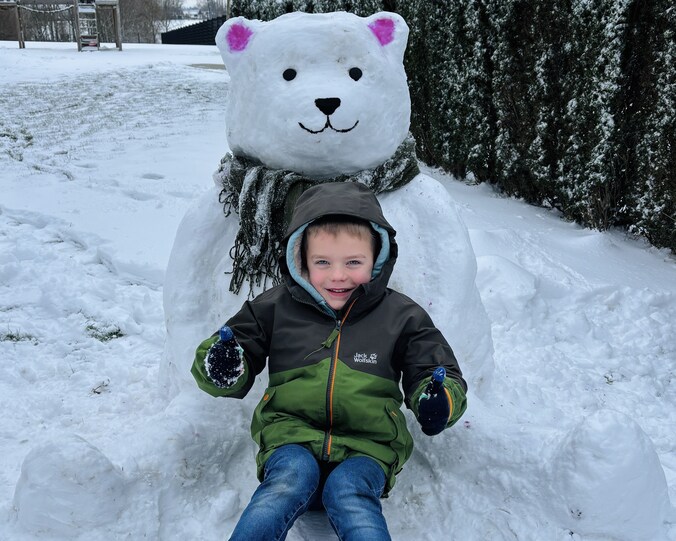 Sieg bouwde een prachtige ijsbeer in Lierde.