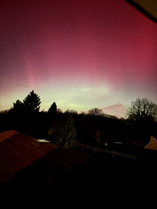 Het noorderlicht boven Gingelom.